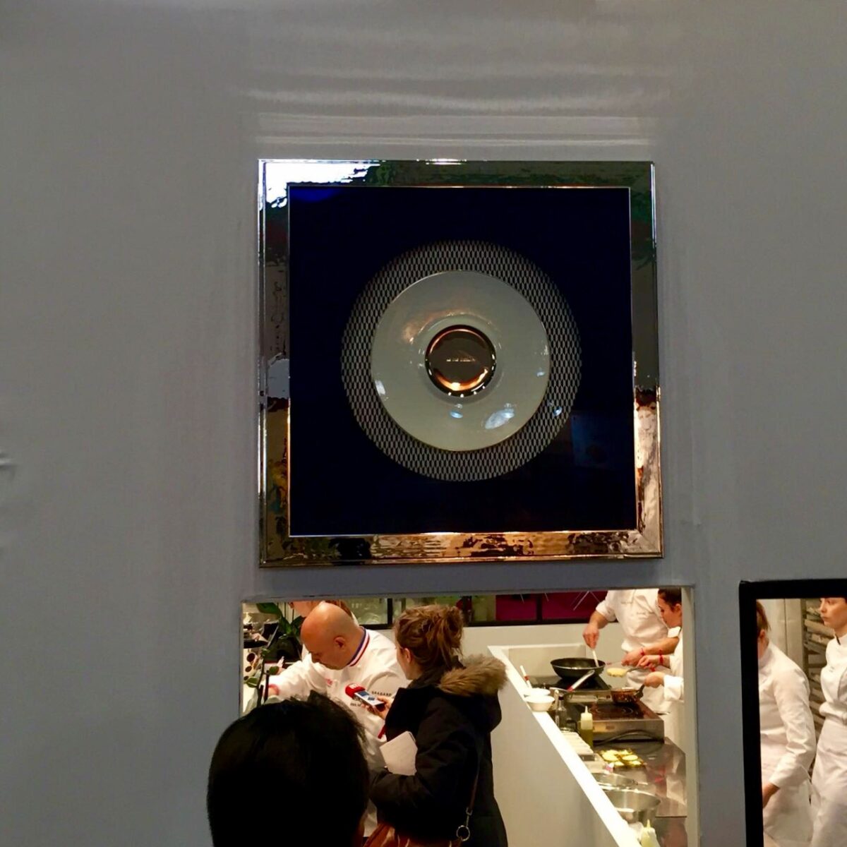 encadrement assiette baguette chrome pre catelan