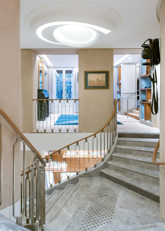 encadrement de miroir hermes marechalerie