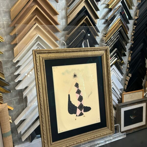 encadrement toile femme d epoque